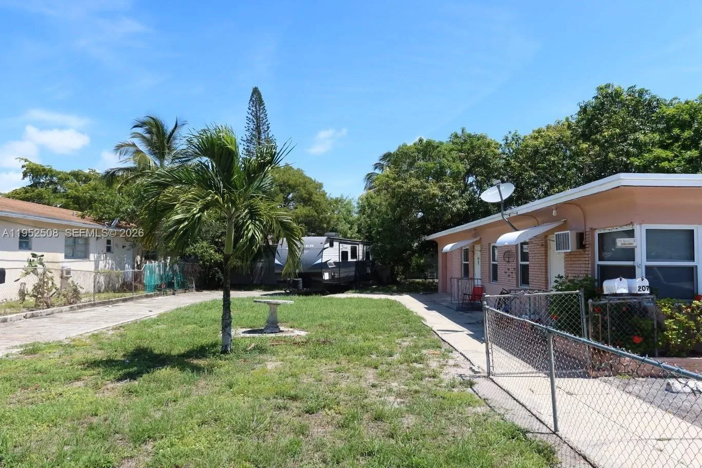 205 Se 10th St, Hallandale Beach, Florida 33009, Hallandale Beach, Florida 33009, ,Land,For Sale,205 Se 10th St, Hallandale Beach, Florida 33009,A11952508