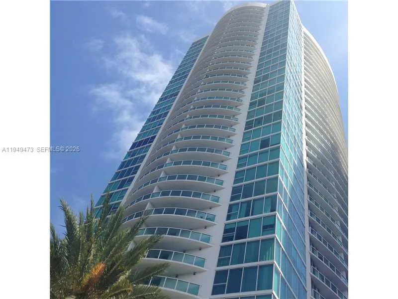 2101 Brickell Ave 1203, Miami, Florida 33129, Miami, Florida 33129, 1 Bedroom Bedrooms, ,1 BathroomBathrooms,Residential Lease,For Rent,2101 Brickell Ave 1203, Miami, Florida 33129,A11949473