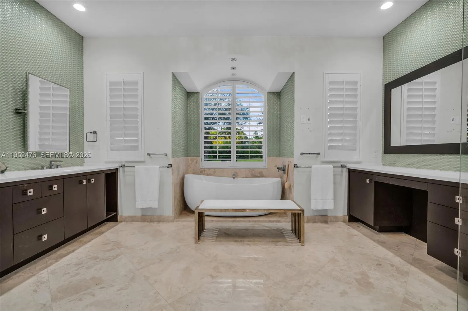 10792 Pine Lodge Trl, Davie, Florida 33328, Davie, Florida 33328, 6 Bedrooms Bedrooms, 4 Rooms Rooms,7 BathroomsBathrooms,Residential,For Sale,10792 Pine Lodge Trl, Davie, Florida 33328,A11952476