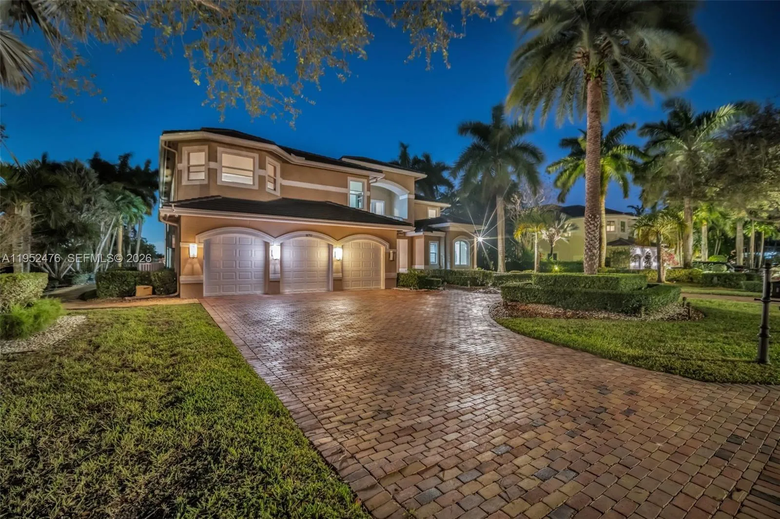 10792 Pine Lodge Trl, Davie, Florida 33328, Davie, Florida 33328, 6 Bedrooms Bedrooms, 4 Rooms Rooms,7 BathroomsBathrooms,Residential,For Sale,10792 Pine Lodge Trl, Davie, Florida 33328,A11952476
