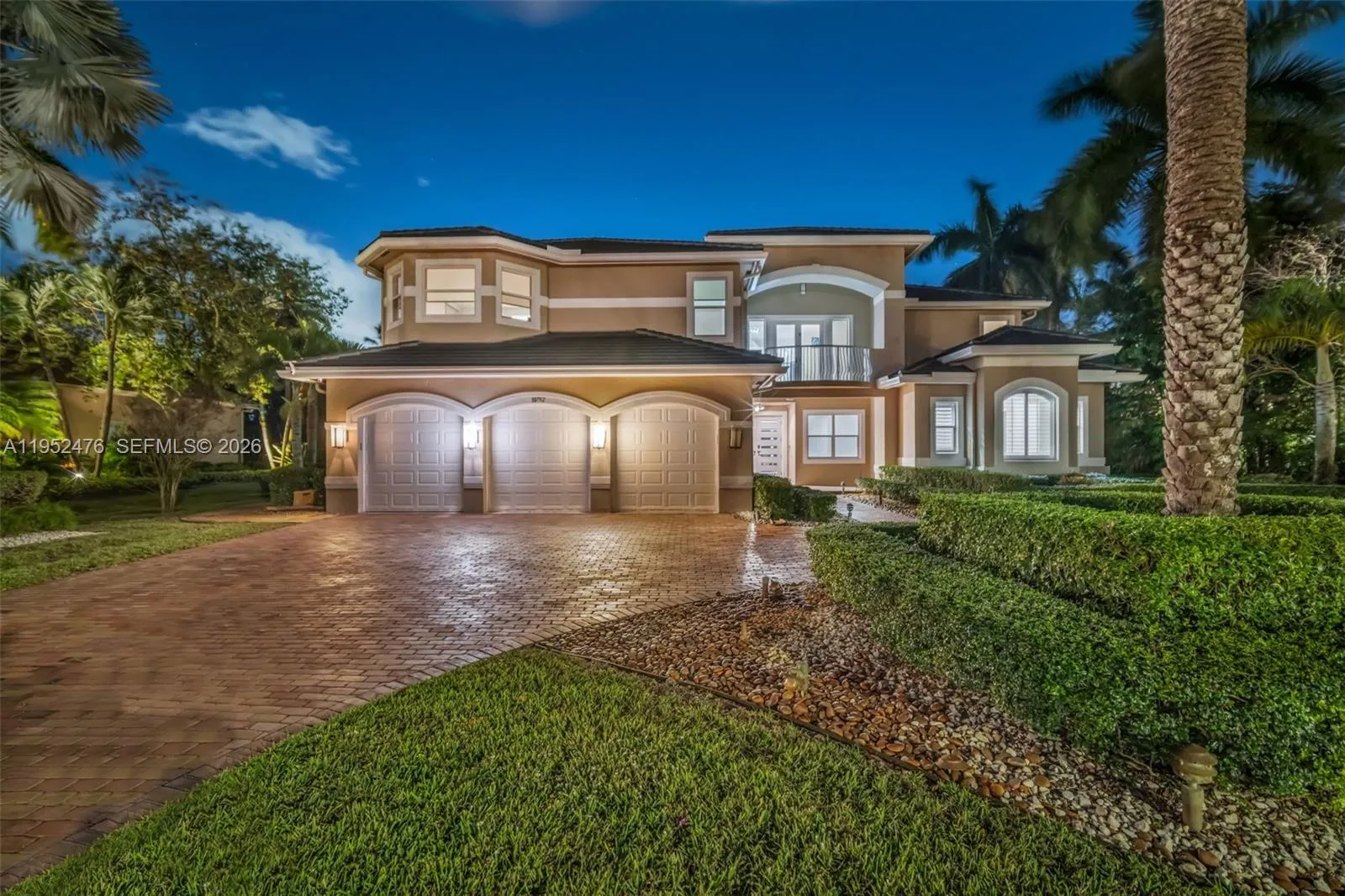 10792 Pine Lodge Trl, Davie, Florida 33328, Davie, Florida 33328, 6 Bedrooms Bedrooms, 4 Rooms Rooms,7 BathroomsBathrooms,Residential,For Sale,10792 Pine Lodge Trl, Davie, Florida 33328,A11952476