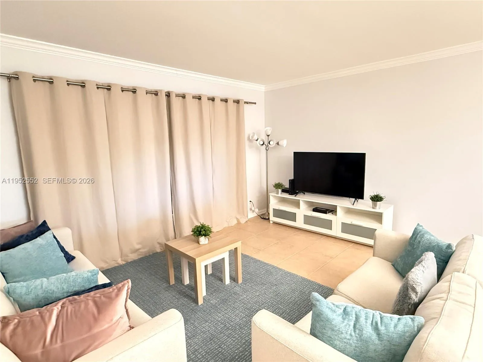 2206 S Cypress Bend Dr 508, Pompano Beach, Florida, Pompano Beach, Florida 33069, 2 Bedrooms Bedrooms, ,2 BathroomsBathrooms,Residential,For Sale,2206 S Cypress Bend Dr 508, Pompano Beach, Florida,A11952552