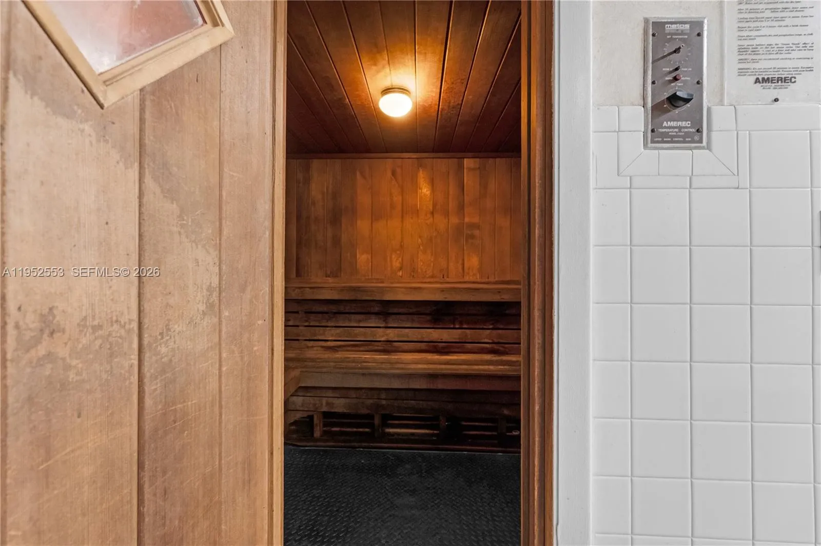 SAUNA