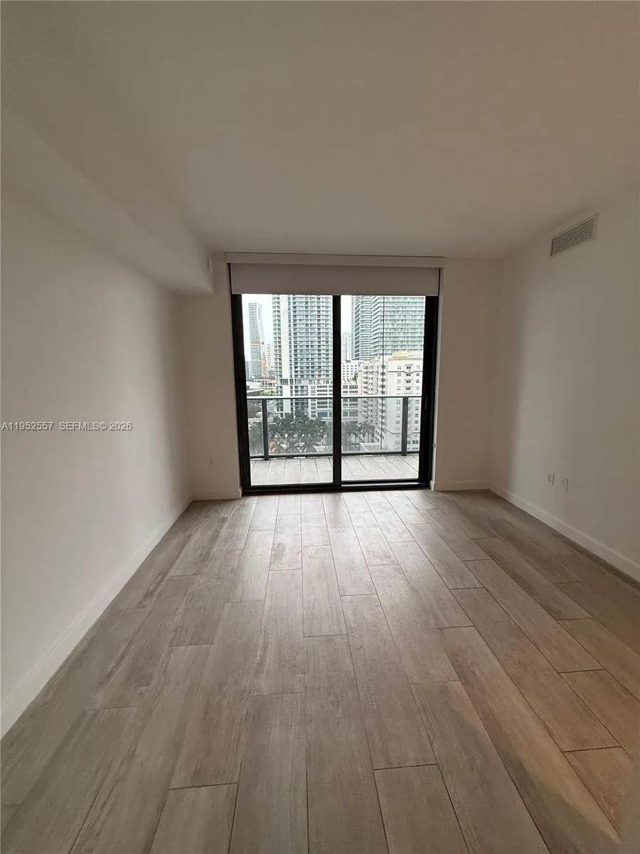 45 Sw 9th St 1004, Miami, Florida 33130, Miami, Florida 33130, 1 Bedroom Bedrooms, ,1 BathroomBathrooms,Residential,For Sale,45 Sw 9th St 1004, Miami, Florida 33130,A11952557