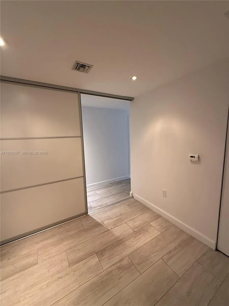 45 Sw 9th St 1004, Miami, Florida 33130, Miami, Florida 33130, 1 Bedroom Bedrooms, ,1 BathroomBathrooms,Residential,For Sale,45 Sw 9th St 1004, Miami, Florida 33130,A11952557