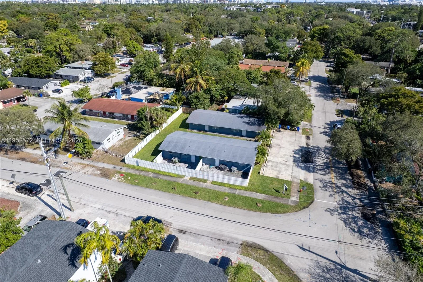 1721 - 1725 Sw 11th Ct, Fort Lauderdale, Florida 3, Fort Lauderdale, Florida 33312, ,Residential Income,For Sale,1721 - 1725 Sw 11th Ct, Fort Lauderdale, Florida 3,A11952572