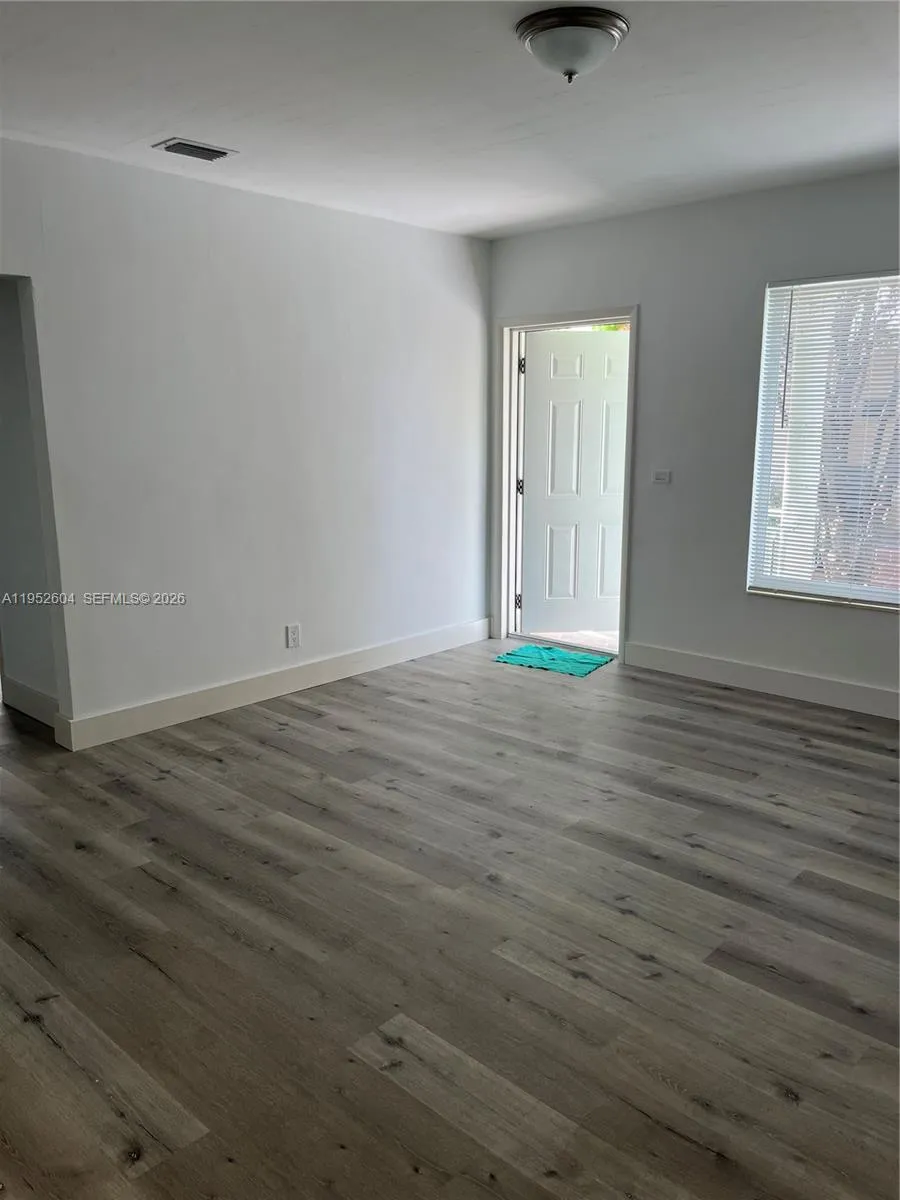3330 Nw 4th St, Miami, Florida 33125, Miami, Florida 33125, ,Residential Income,For Sale,3330 Nw 4th St, Miami, Florida 33125,A11952604