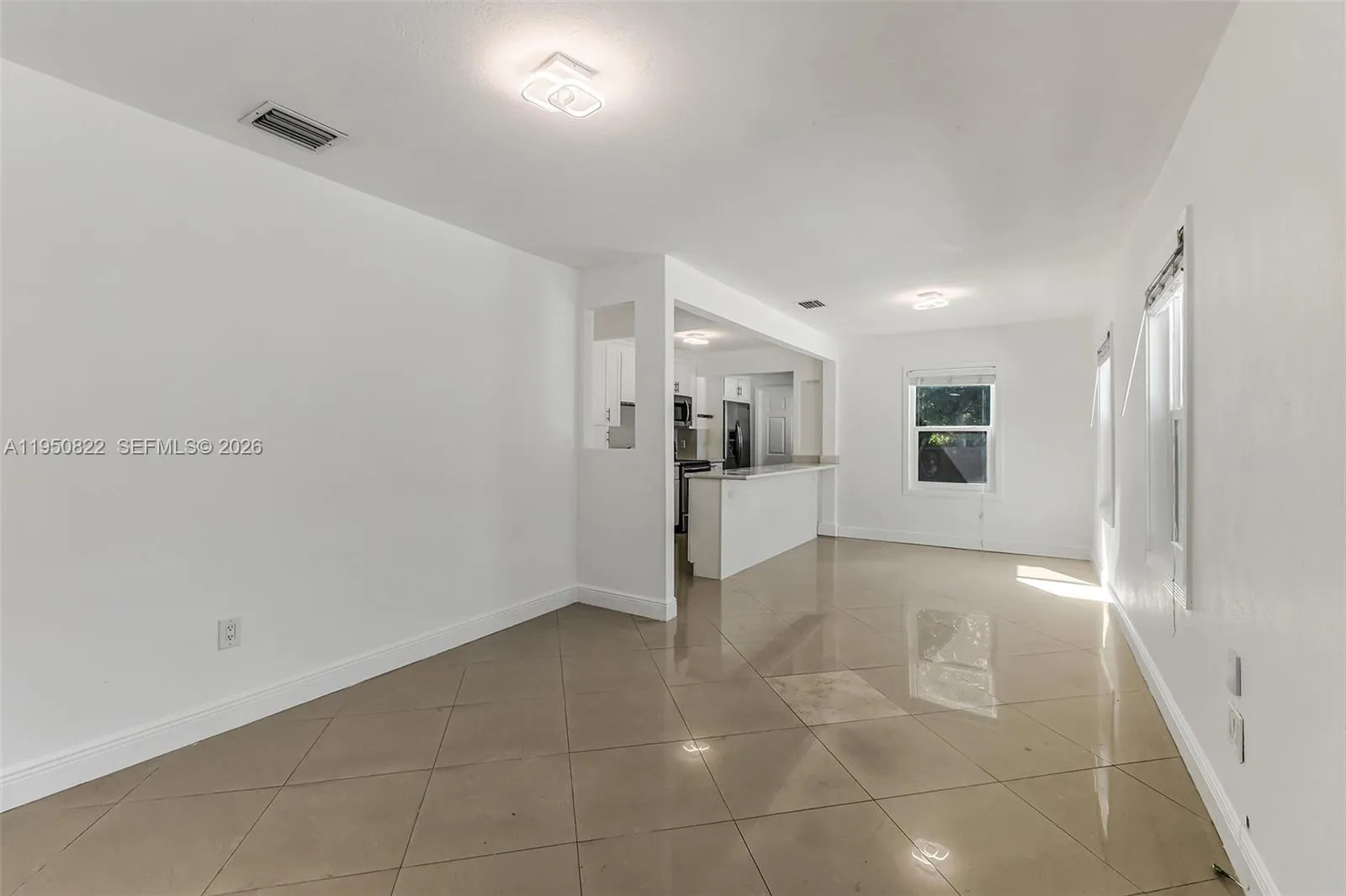 200 Carlisle Dr, Miami Springs, Florida 33166, Miami Springs, Florida 33166, 4 Bedrooms Bedrooms, ,2 BathroomsBathrooms,Residential,For Sale,200 Carlisle Dr, Miami Springs, Florida 33166,A11950822