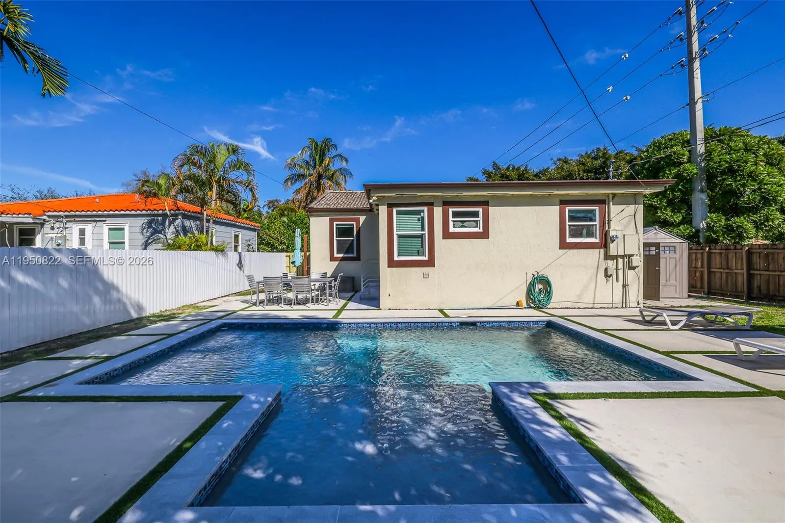 200 Carlisle Dr, Miami Springs, Florida 33166, Miami Springs, Florida 33166, 4 Bedrooms Bedrooms, ,2 BathroomsBathrooms,Residential,For Sale,200 Carlisle Dr, Miami Springs, Florida 33166,A11950822