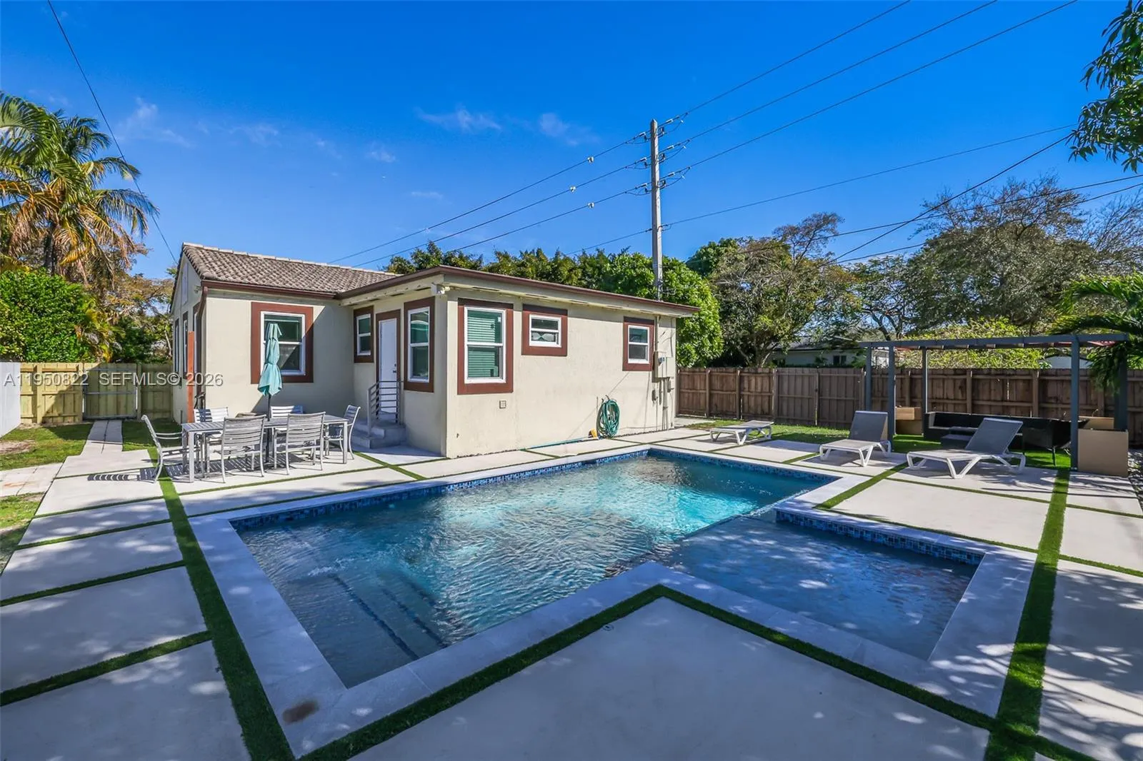 200 Carlisle Dr, Miami Springs, Florida 33166, Miami Springs, Florida 33166, 4 Bedrooms Bedrooms, ,2 BathroomsBathrooms,Residential,For Sale,200 Carlisle Dr, Miami Springs, Florida 33166,A11950822