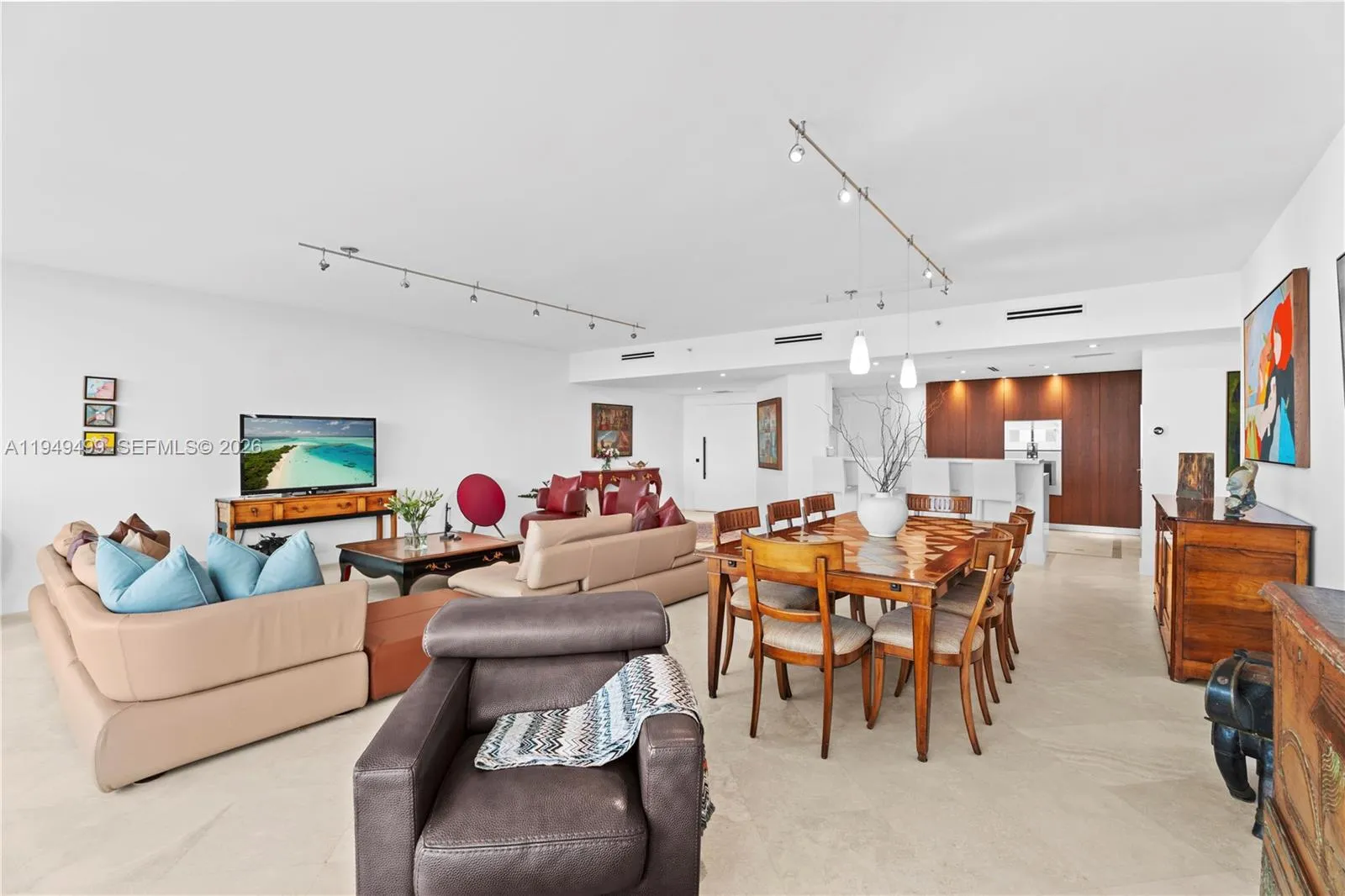 1643 Brickell Ave 2506, Miami, Florida 33129, Miami, Florida 33129, 2 Bedrooms Bedrooms, ,2 BathroomsBathrooms,Residential,For Sale,1643 Brickell Ave 2506, Miami, Florida 33129,A11949499