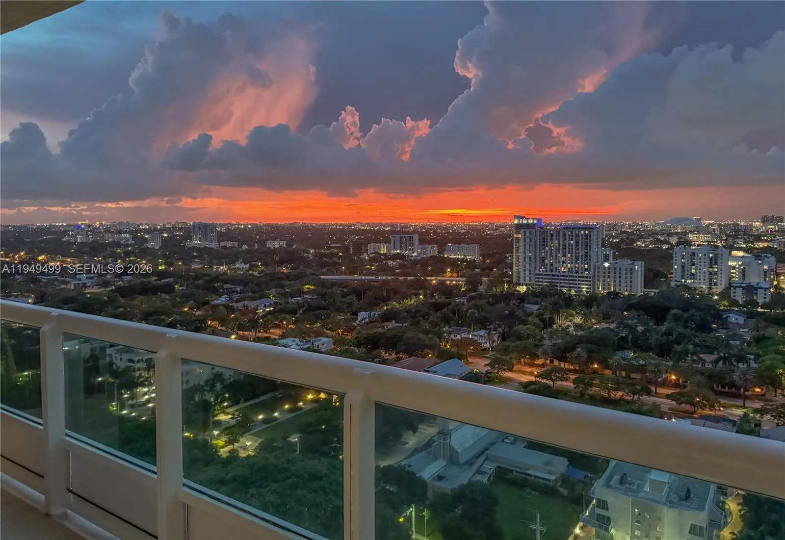 1643 Brickell Ave 2506, Miami, Florida 33129, Miami, Florida 33129, 2 Bedrooms Bedrooms, ,2 BathroomsBathrooms,Residential,For Sale,1643 Brickell Ave 2506, Miami, Florida 33129,A11949499