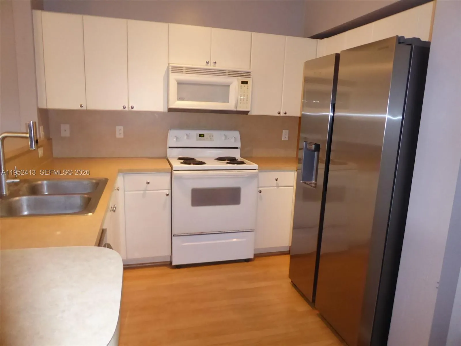 2306 Se 23rd Rd 2306, Homestead, Florida 33035, Homestead, Florida 33035, 3 Bedrooms Bedrooms, ,2 BathroomsBathrooms,Residential,For Sale,2306 Se 23rd Rd 2306, Homestead, Florida 33035,A11952413