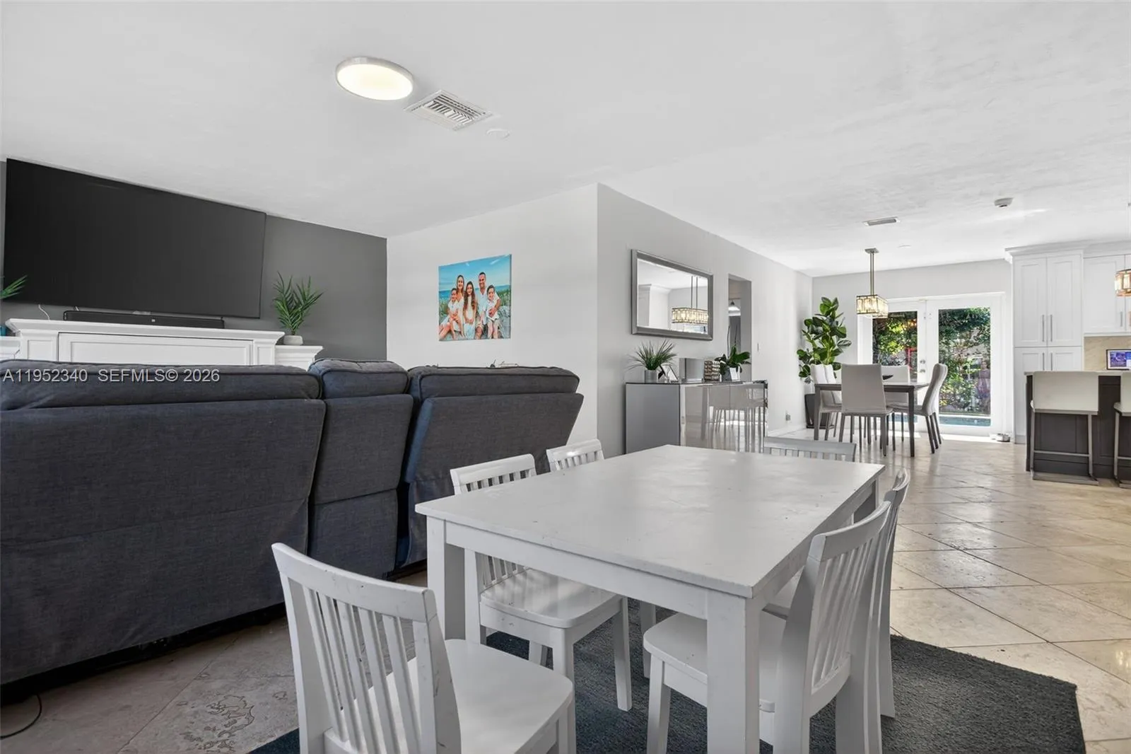 2910 Ne 52nd St, Fort Lauderdale, Florida 33308, Fort Lauderdale, Florida 33308, 3 Bedrooms Bedrooms, ,3 BathroomsBathrooms,Residential,For Sale,2910 Ne 52nd St, Fort Lauderdale, Florida 33308,A11952340