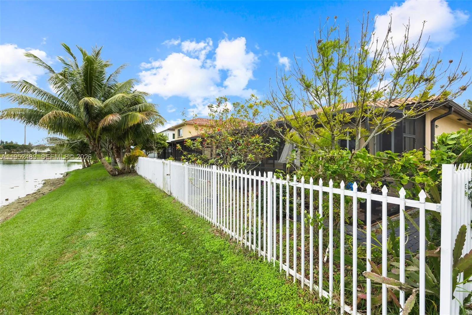 3985 Ne 15th St, Homestead, Florida 33033, Homestead, Florida 33033, 4 Bedrooms Bedrooms, ,3 BathroomsBathrooms,Residential,For Sale,3985 Ne 15th St, Homestead, Florida 33033,A11952489