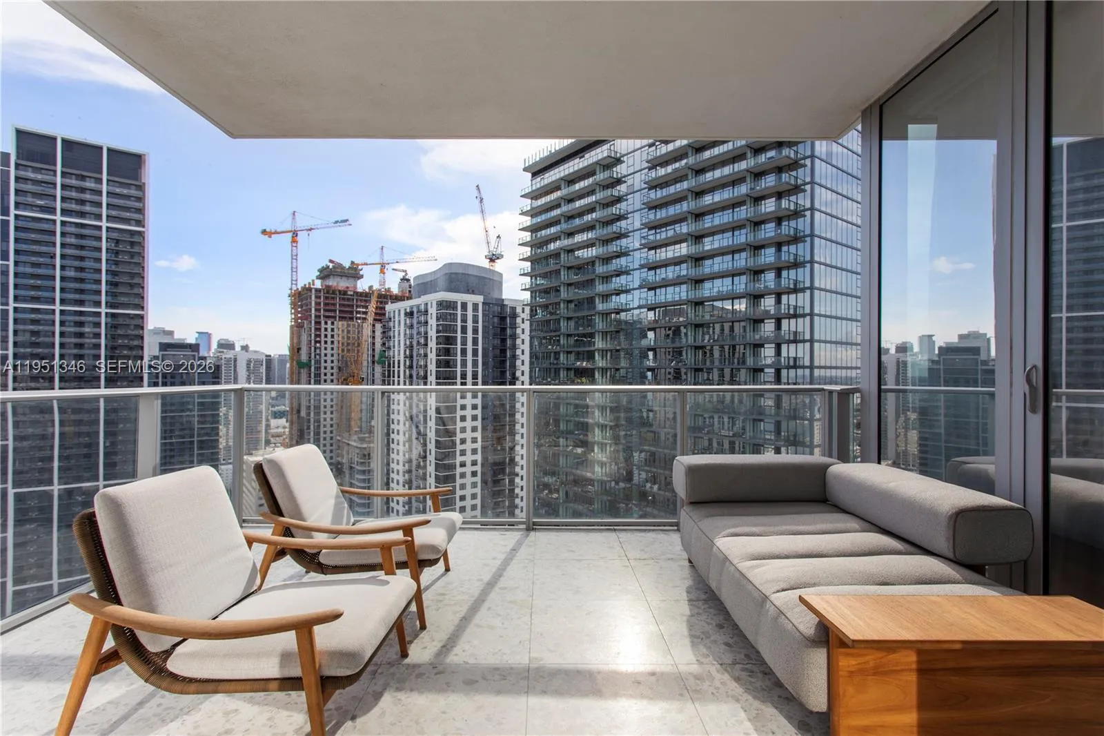 Extra Large Terrace