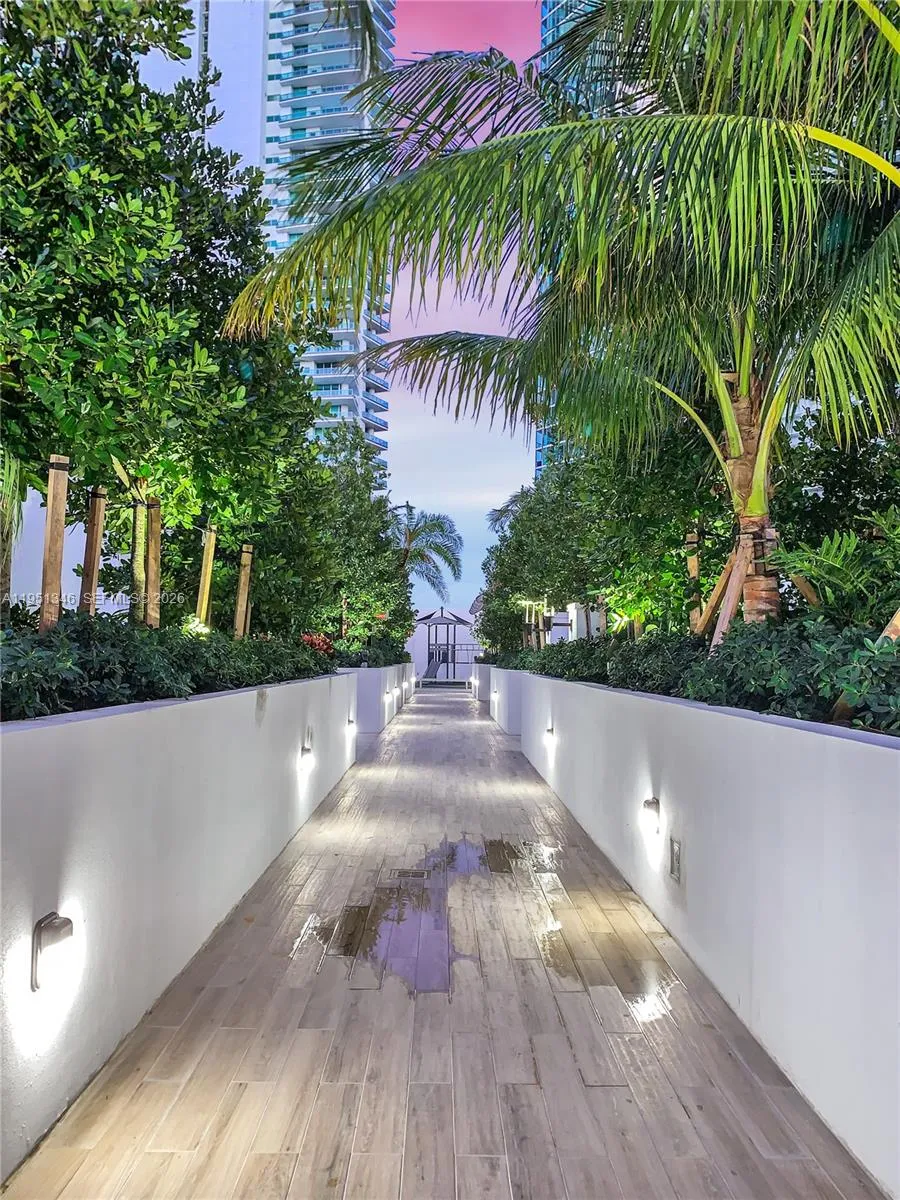 851 Ne 1st Ave 3411, Miami, Florida 33132, Miami, Florida 33132, 4 Bedrooms Bedrooms, ,4 BathroomsBathrooms,Residential,For Sale,851 Ne 1st Ave 3411, Miami, Florida 33132,A11951346