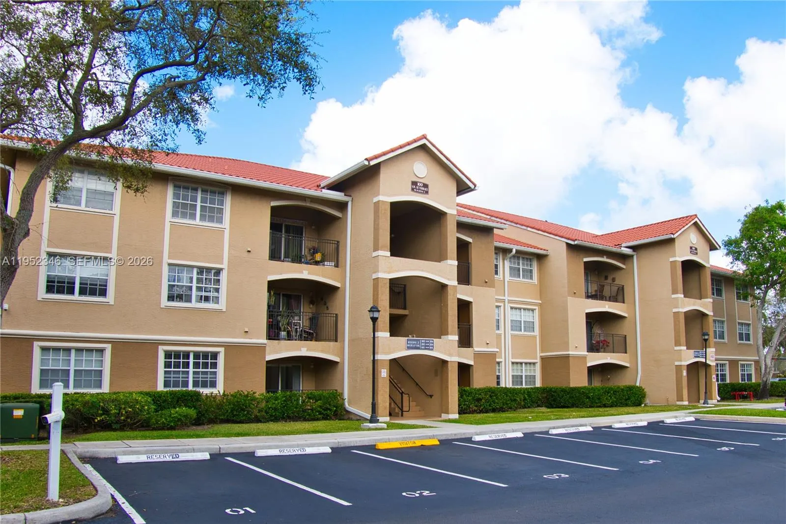 100 Sw 117th Ter 2303, Pembroke Pines, Florida 330, Pembroke Pines, Florida 33025, 1 Bedroom Bedrooms, ,1 BathroomBathrooms,Residential,For Sale,100 Sw 117th Ter 2303, Pembroke Pines, Florida 330,A11952346 100 Sw 117th Ter 2303, Pembroke Pines, Florida 330, Pembroke Pines, Florida 33025, 1 Bedroom Bedrooms, ,1 BathroomBathrooms,Residential,For Sale,100 Sw 117th Ter 2303, Pembroke Pines, Florida 330,A11952346