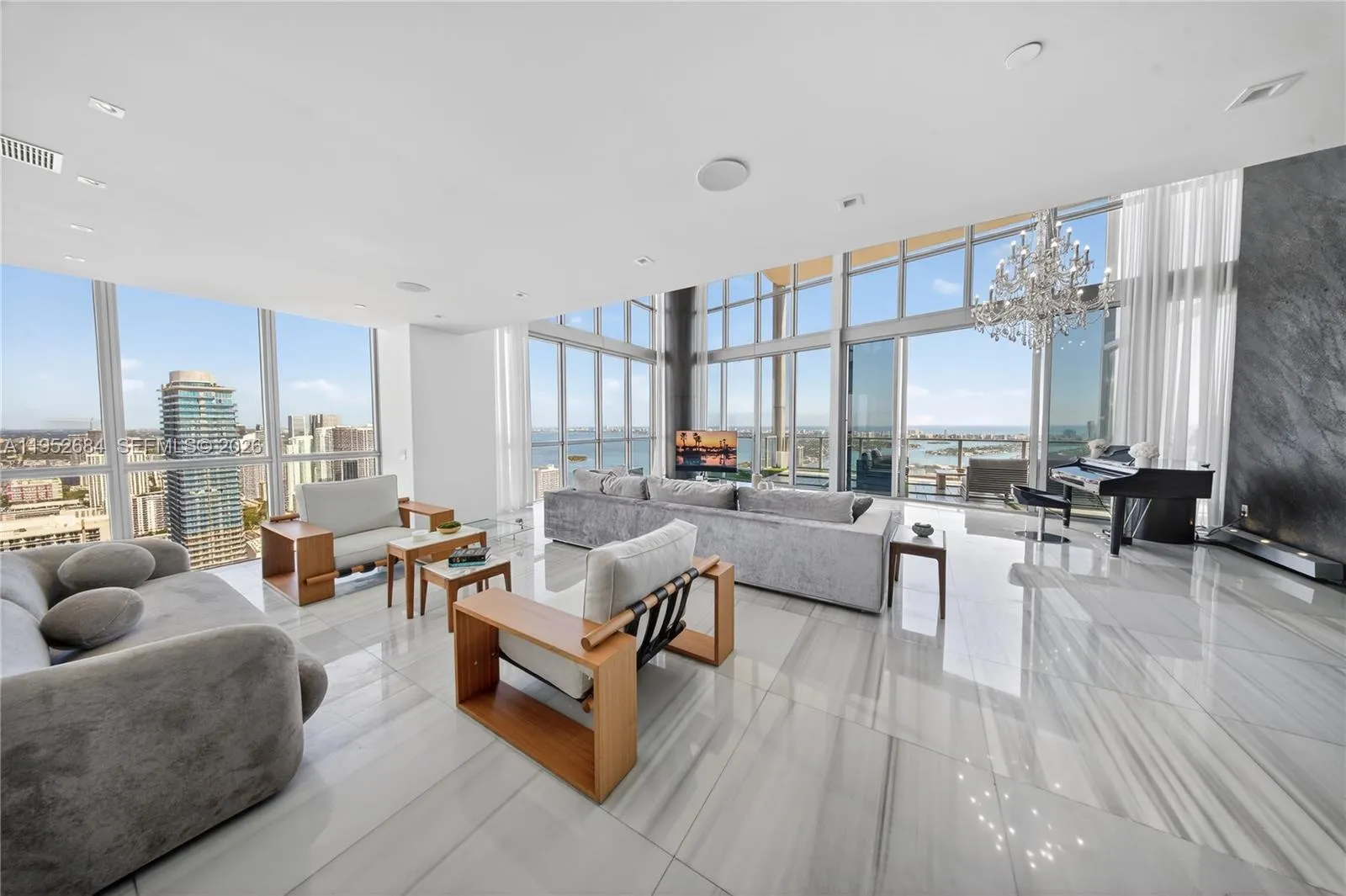 1100 Biscayne Blvd 5306, Miami, Florida 33132, Miami, Florida 33132, 6 Bedrooms Bedrooms, 1 Room Rooms,6 BathroomsBathrooms,Residential,For Sale,1100 Biscayne Blvd 5306, Miami, Florida 33132,A11952684