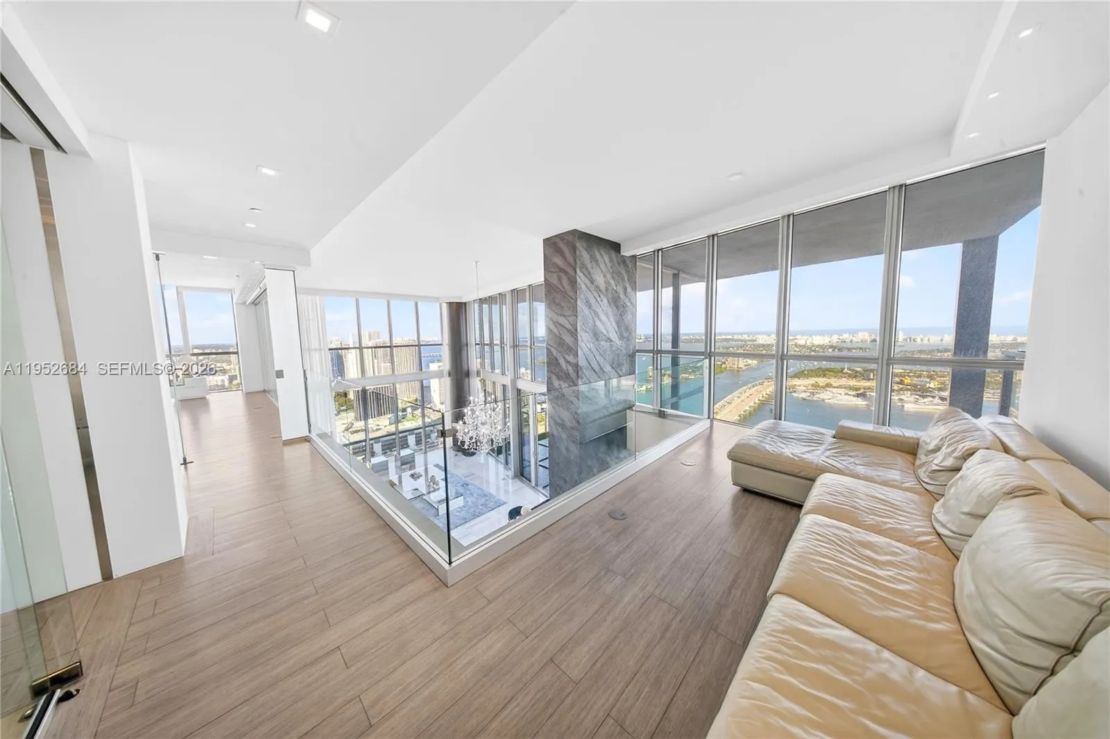 1100 Biscayne Blvd 5306, Miami, Florida 33132, Miami, Florida 33132, 6 Bedrooms Bedrooms, 1 Room Rooms,6 BathroomsBathrooms,Residential,For Sale,1100 Biscayne Blvd 5306, Miami, Florida 33132,A11952684