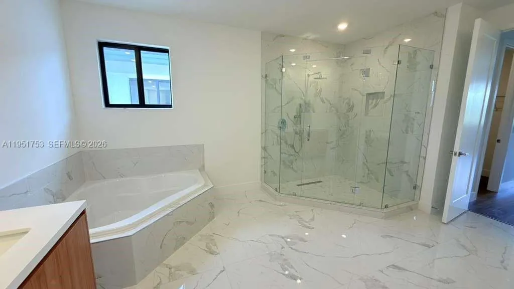 Miami, Florida 33179, 5 Bedrooms Bedrooms, ,4 BathroomsBathrooms,Residential Lease,For Rent,A11951753