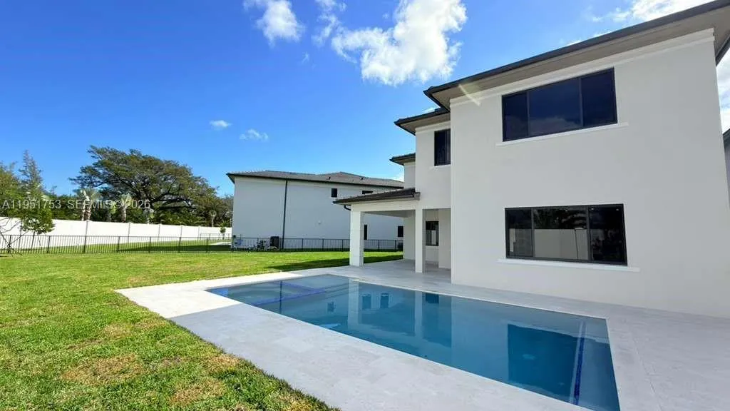 Miami, Florida 33179, 5 Bedrooms Bedrooms, ,4 BathroomsBathrooms,Residential Lease,For Rent,A11951753