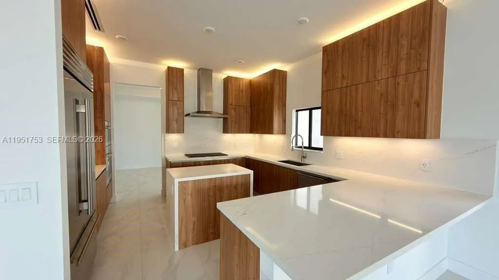 Miami, Florida 33179, 5 Bedrooms Bedrooms, ,4 BathroomsBathrooms,Residential Lease,For Rent,A11951753