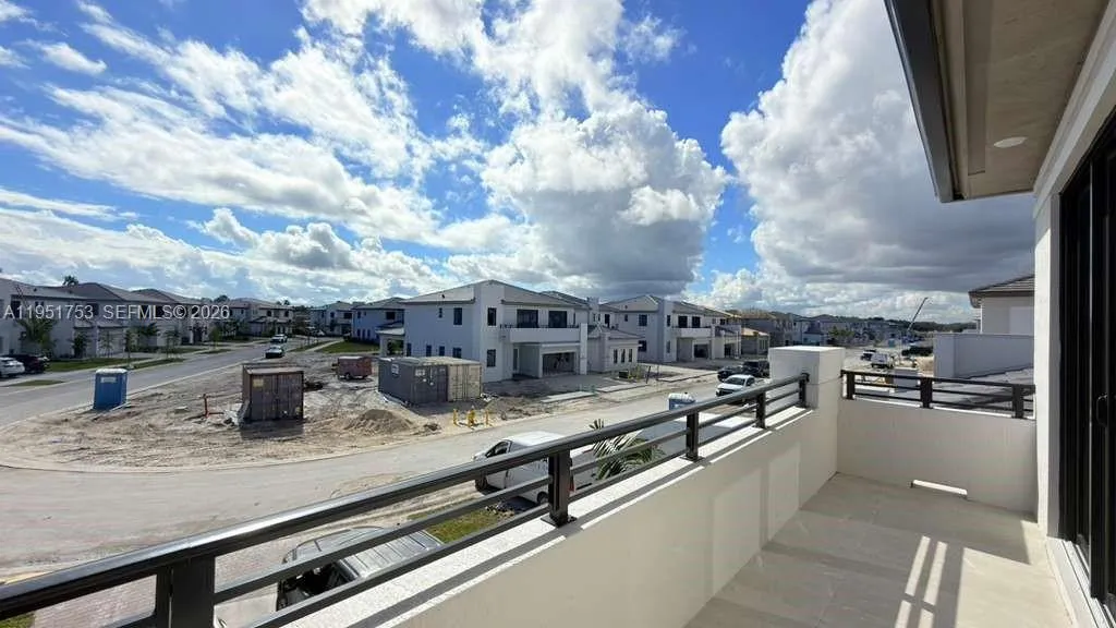 Miami, Florida 33179, 5 Bedrooms Bedrooms, ,4 BathroomsBathrooms,Residential Lease,For Rent,A11951753