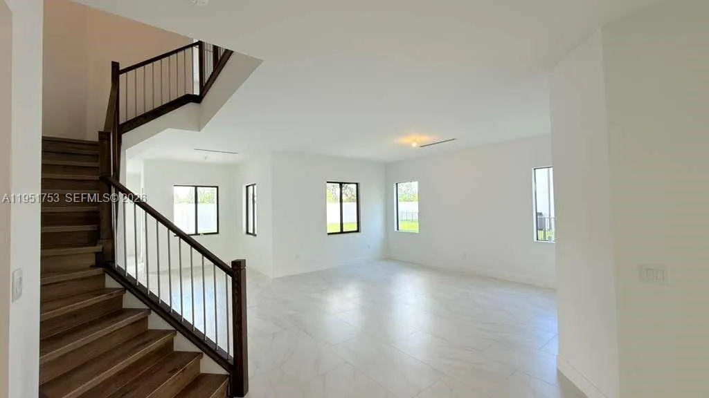 Miami, Florida 33179, 5 Bedrooms Bedrooms, ,4 BathroomsBathrooms,Residential Lease,For Rent,A11951753