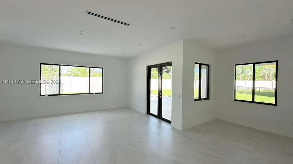 Miami, Florida 33179, 5 Bedrooms Bedrooms, ,4 BathroomsBathrooms,Residential Lease,For Rent,A11951753