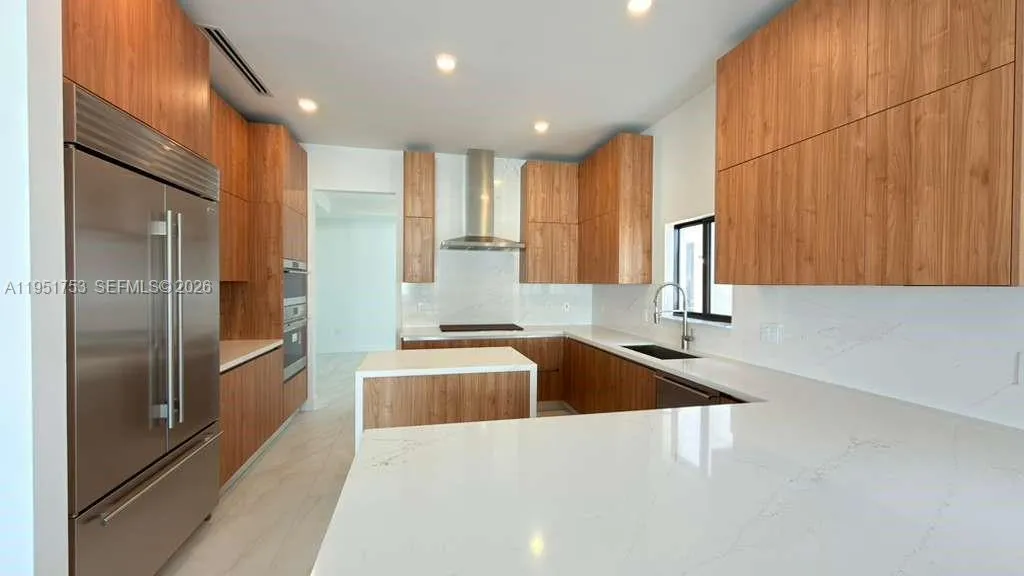 Miami, Florida 33179, 5 Bedrooms Bedrooms, ,4 BathroomsBathrooms,Residential Lease,For Rent,A11951753