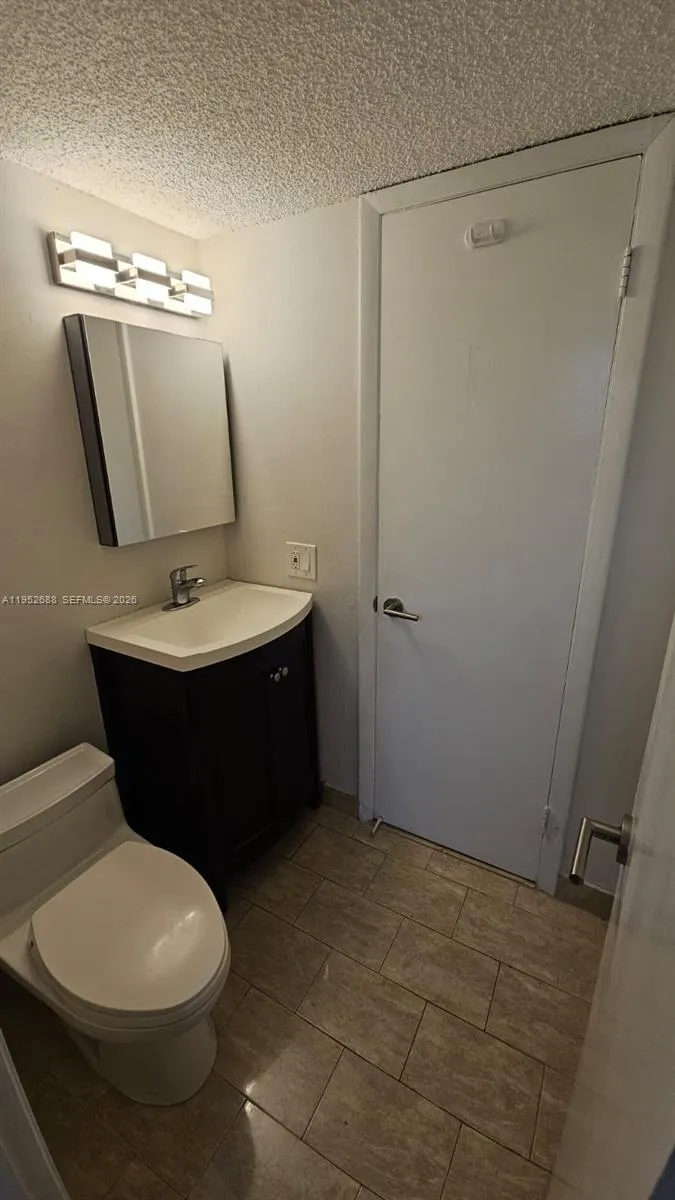 5720 Sw 5th St 3, Miami, Florida 33144, Miami, Florida 33144, 2 Bedrooms Bedrooms, ,1 BathroomBathrooms,Residential Lease,For Rent,5720 Sw 5th St 3, Miami, Florida 33144,A11952688