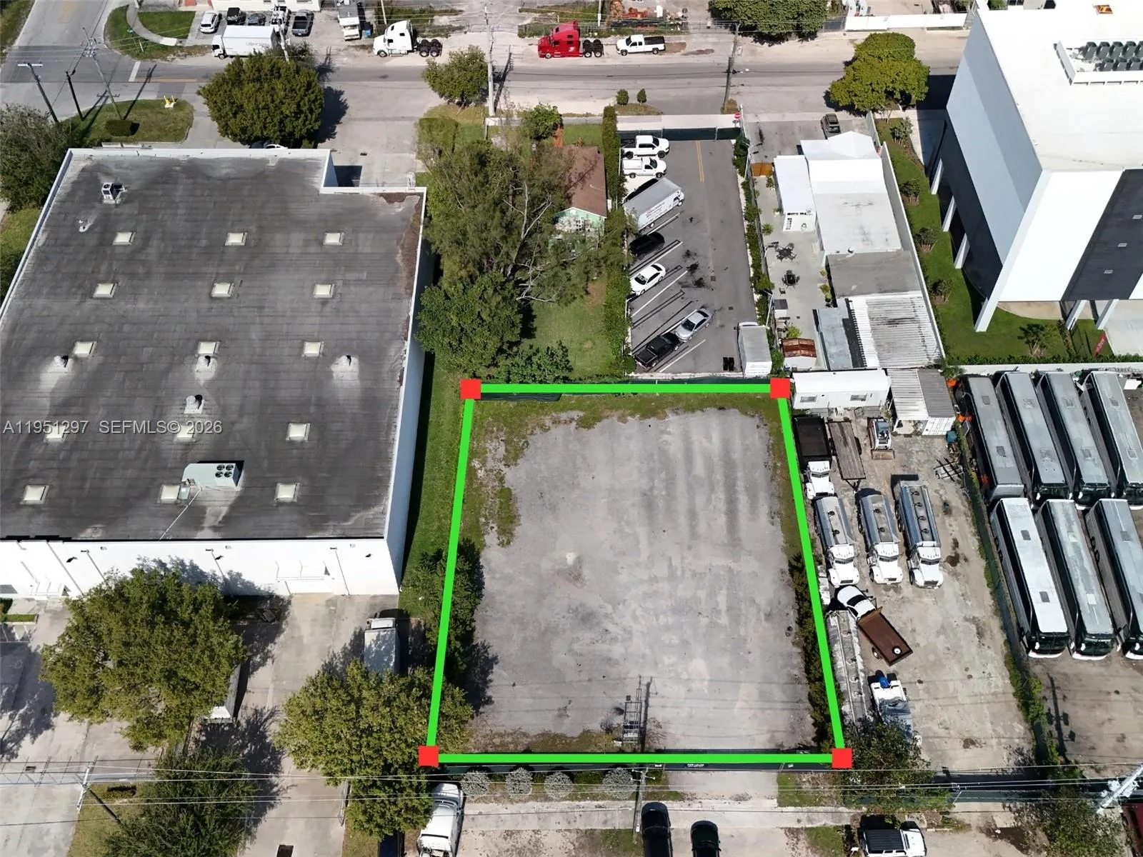 3565 Nw 34th St, Miami, Florida 33142, Miami, Florida 33142, ,Commercial Lease,For Rent,3565 Nw 34th St, Miami, Florida 33142,A11951297