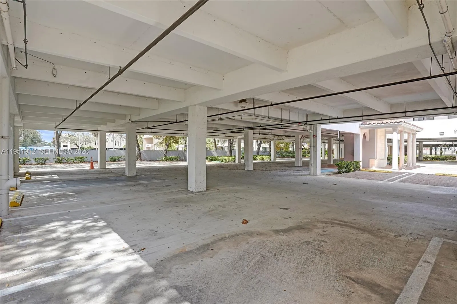 7374 Sw 93rd Ave, Miami, Florida 33173, Miami, Florida 33173, ,Commercial Sale,For Sale,7374 Sw 93rd Ave, Miami, Florida 33173,A11951912