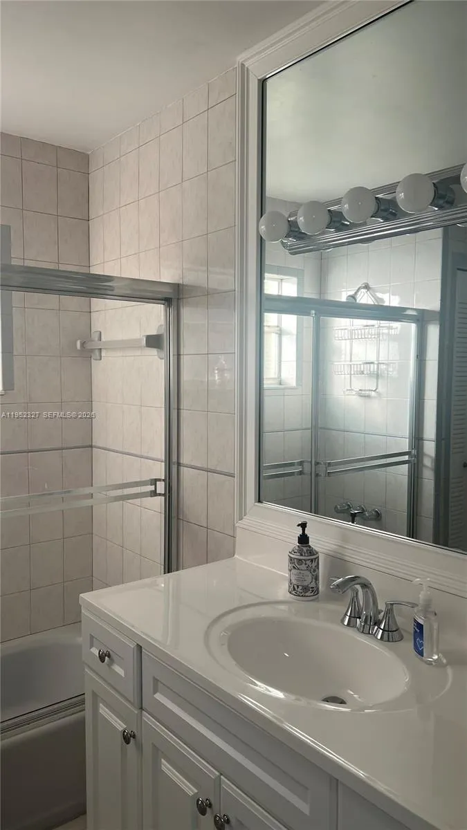 11920 Sw 191st Ter, Miami, Florida 33177, Miami, Florida 33177, 2 Bedrooms Bedrooms, ,1 BathroomBathrooms,Residential,For Sale,11920 Sw 191st Ter, Miami, Florida 33177,A11952327