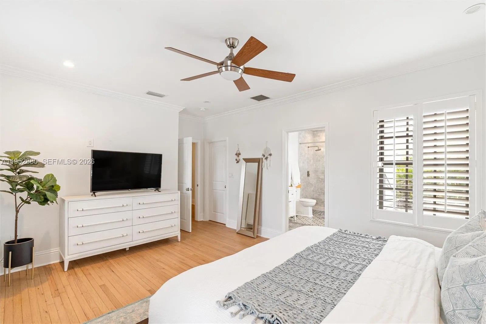 1329 Obispo Avenue, Coral Gables, Florida 33134, Coral Gables, Florida 33134, 4 Bedrooms Bedrooms, ,4 BathroomsBathrooms,Residential Lease,For Rent,1329 Obispo Avenue, Coral Gables, Florida 33134,A11952880