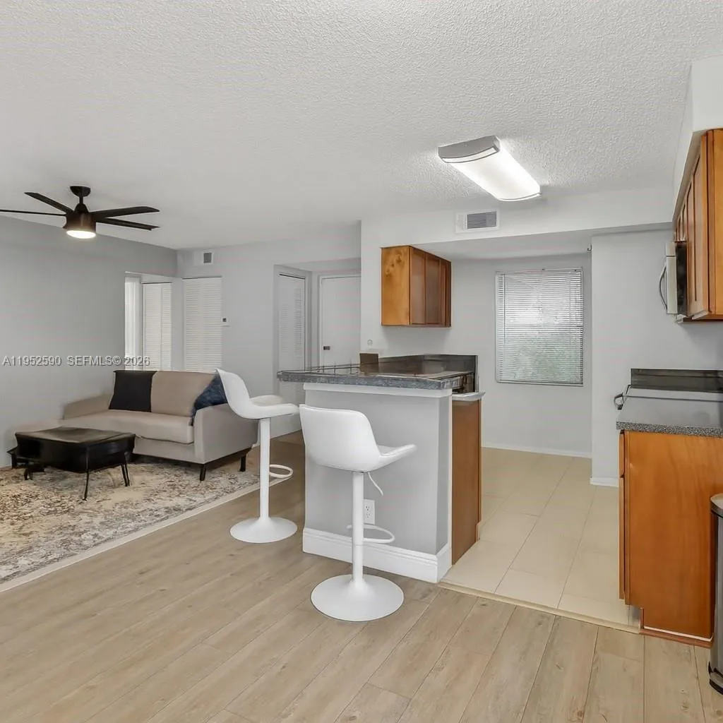 9999 Summerbreeze Dr 401, Sunrise, Florida 33322, Sunrise, Florida 33322, 1 Bedroom Bedrooms, ,1 BathroomBathrooms,Residential,For Sale,9999 Summerbreeze Dr 401, Sunrise, Florida 33322,A11952590