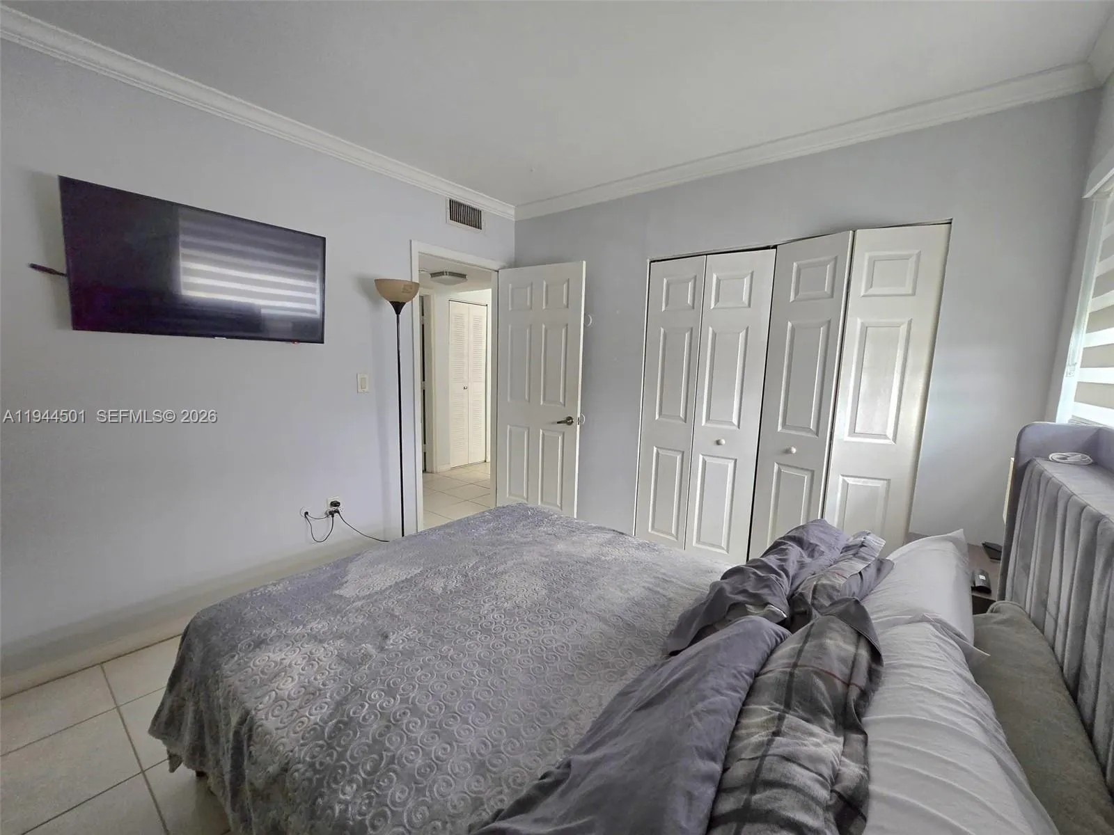 1265 W 24th St 201, Hialeah, Florida 33010, Hialeah, Florida 33010, 2 Bedrooms Bedrooms, ,1 BathroomBathrooms,Residential,For Sale,1265 W 24th St 201, Hialeah, Florida 33010,A11944501