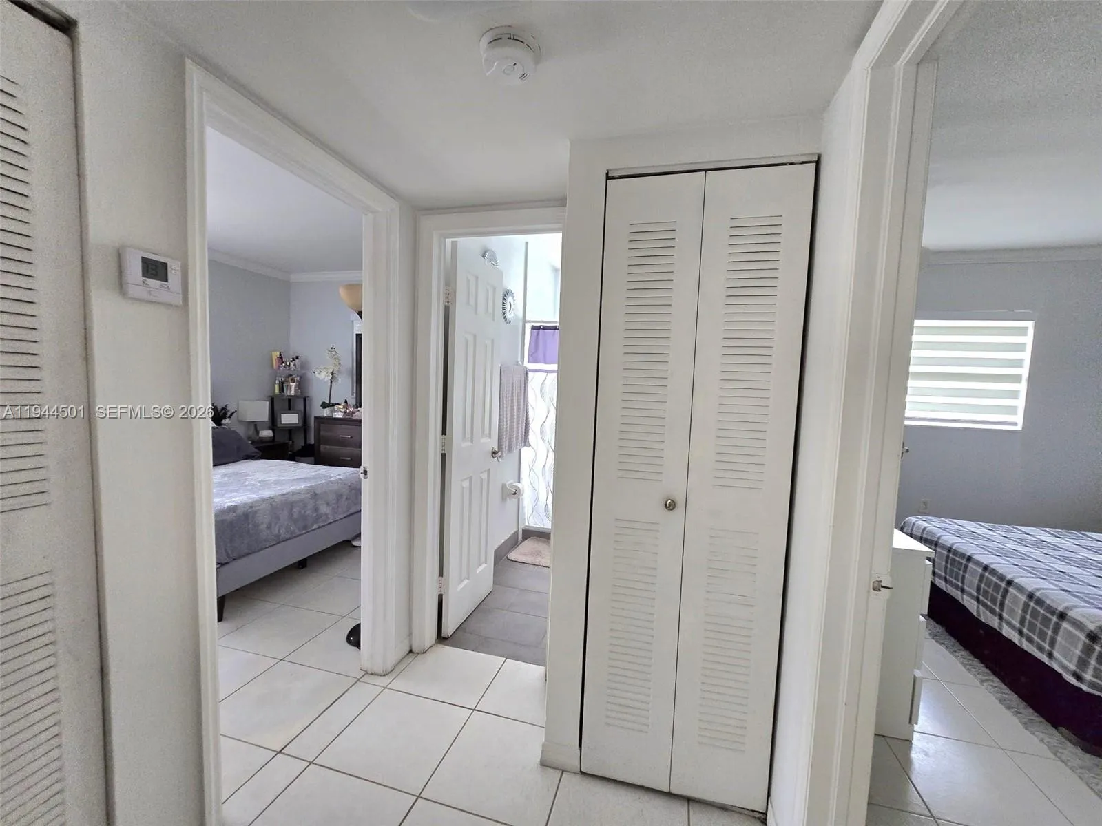 1265 W 24th St 201, Hialeah, Florida 33010, Hialeah, Florida 33010, 2 Bedrooms Bedrooms, ,1 BathroomBathrooms,Residential,For Sale,1265 W 24th St 201, Hialeah, Florida 33010,A11944501