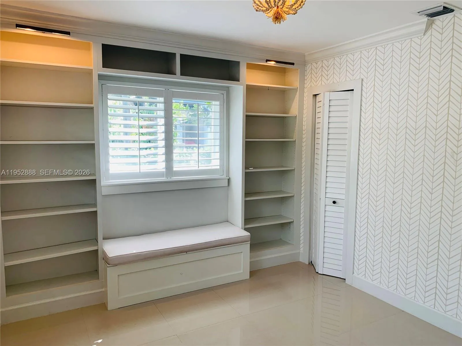 4218 Braganza Ave 4218, Miami, Florida 33133, Miami, Florida 33133, 3 Bedrooms Bedrooms, ,2 BathroomsBathrooms,Residential Lease,For Rent,4218 Braganza Ave 4218, Miami, Florida 33133,A11952888