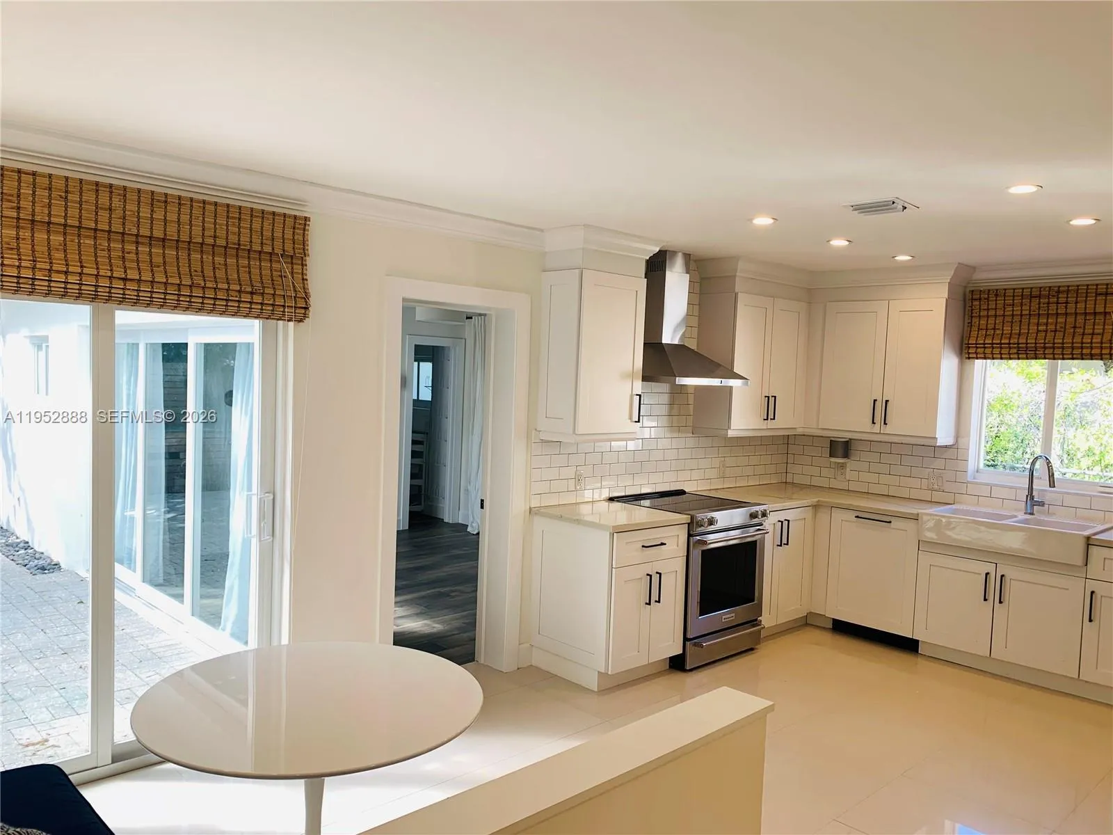 4218 Braganza Ave 4218, Miami, Florida 33133, Miami, Florida 33133, 3 Bedrooms Bedrooms, ,2 BathroomsBathrooms,Residential Lease,For Rent,4218 Braganza Ave 4218, Miami, Florida 33133,A11952888