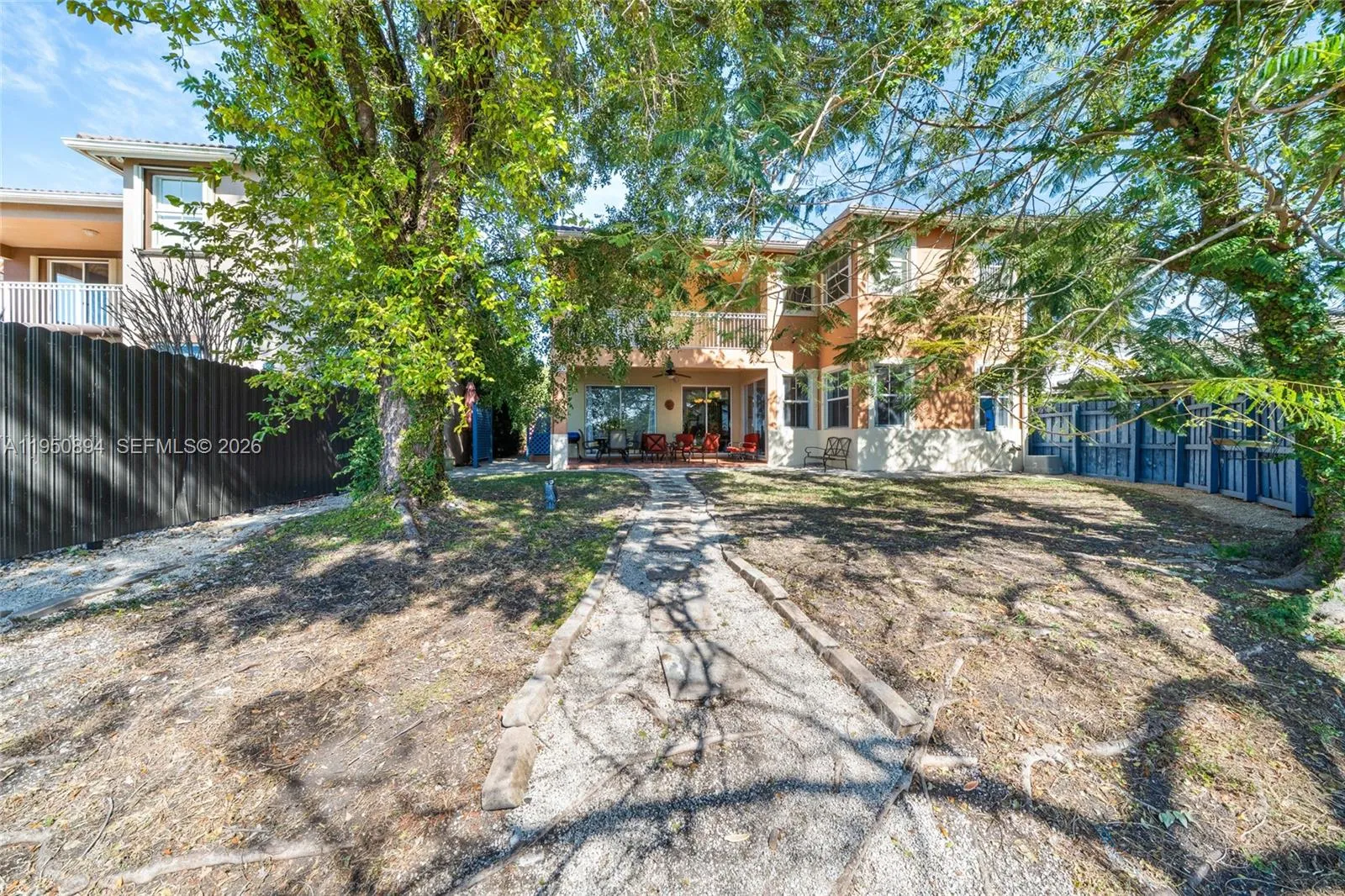 16062 Sw 43rd Ter, Miami, Florida 33185, Miami, Florida 33185, 5 Bedrooms Bedrooms, ,4 BathroomsBathrooms,Residential,For Sale,16062 Sw 43rd Ter, Miami, Florida 33185,A11950894