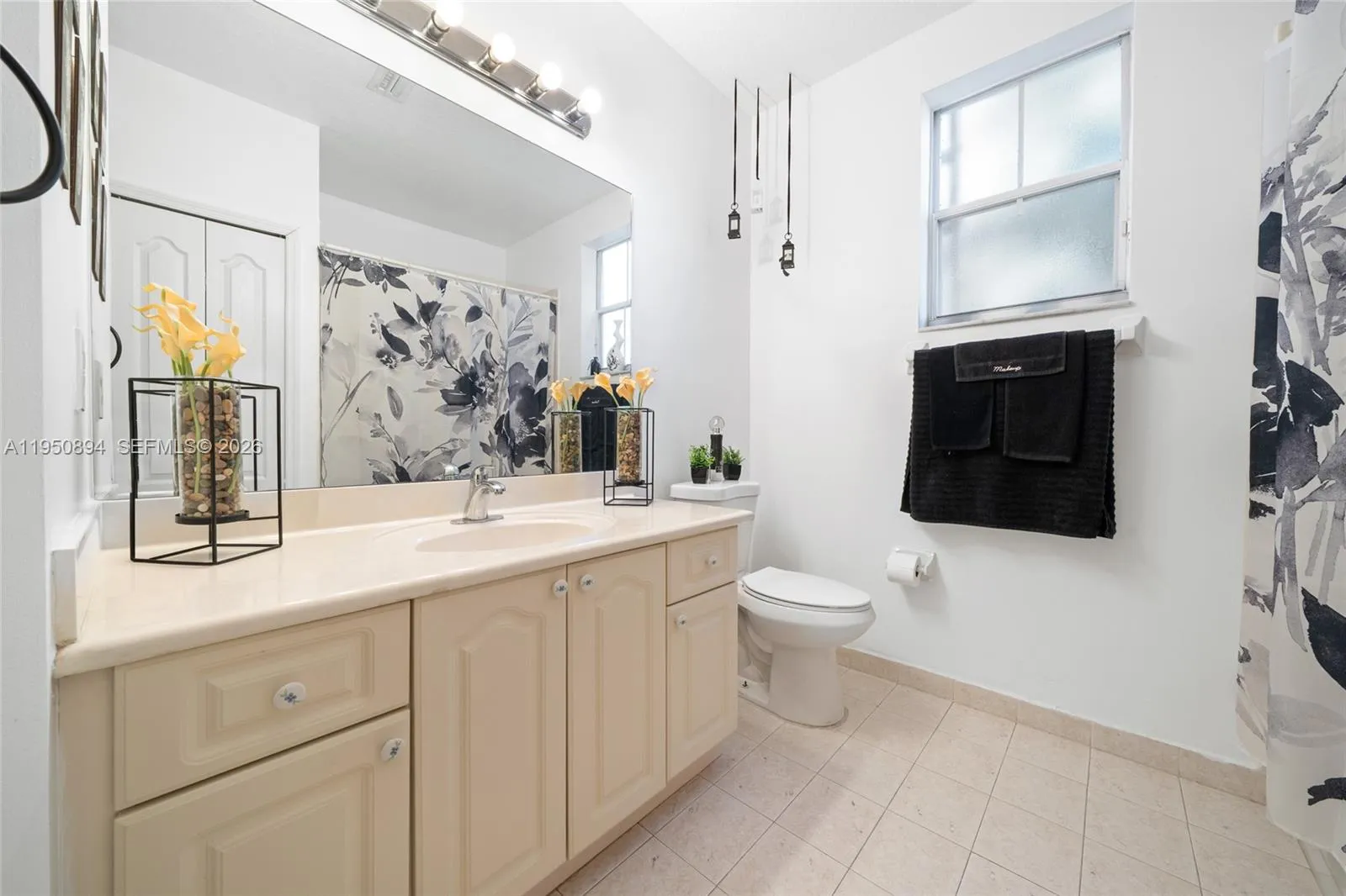 16062 Sw 43rd Ter, Miami, Florida 33185, Miami, Florida 33185, 5 Bedrooms Bedrooms, ,4 BathroomsBathrooms,Residential,For Sale,16062 Sw 43rd Ter, Miami, Florida 33185,A11950894