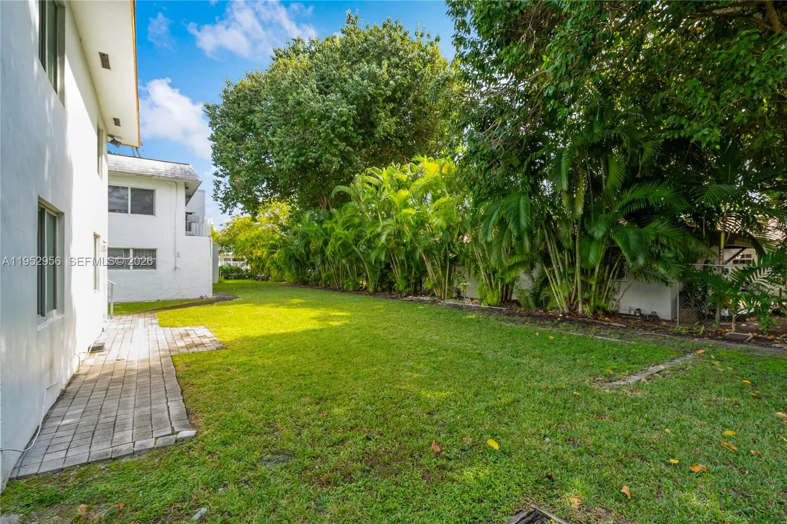 560 Ne 63rd St, Miami, Florida 33138, Miami, Florida 33138, ,Residential Income,For Sale,560 Ne 63rd St, Miami, Florida 33138,A11952956