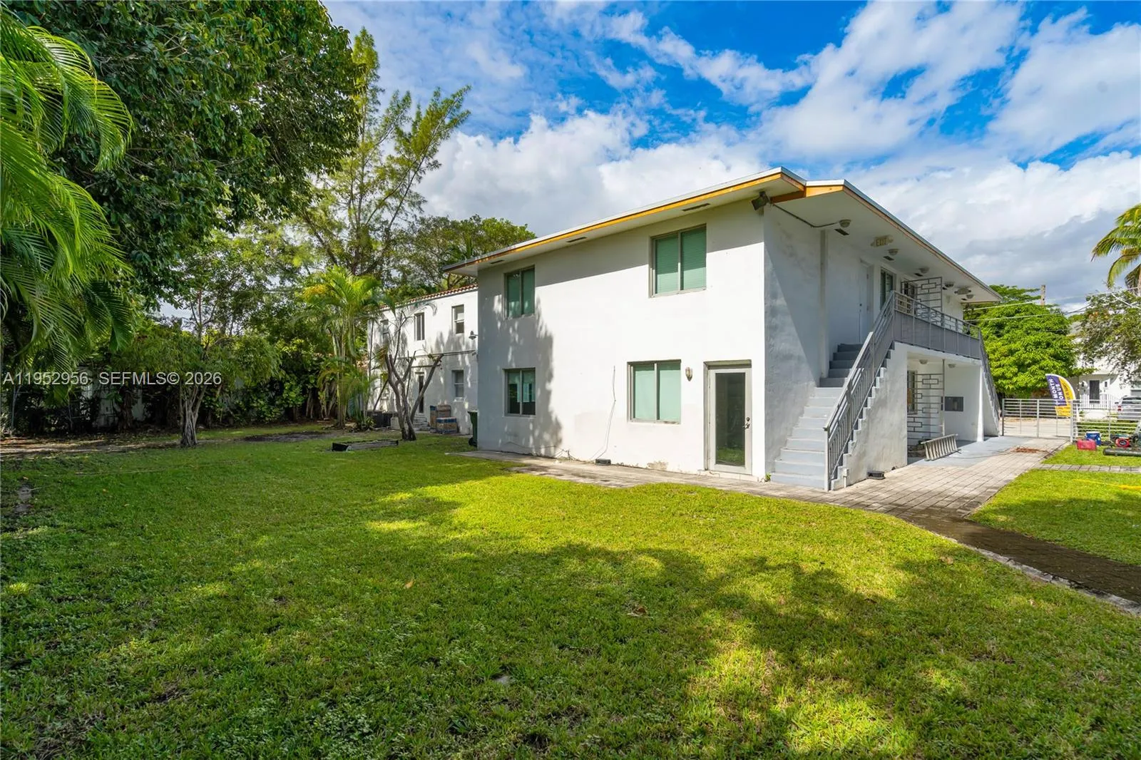 560 Ne 63rd St, Miami, Florida 33138, Miami, Florida 33138, ,Residential Income,For Sale,560 Ne 63rd St, Miami, Florida 33138,A11952956