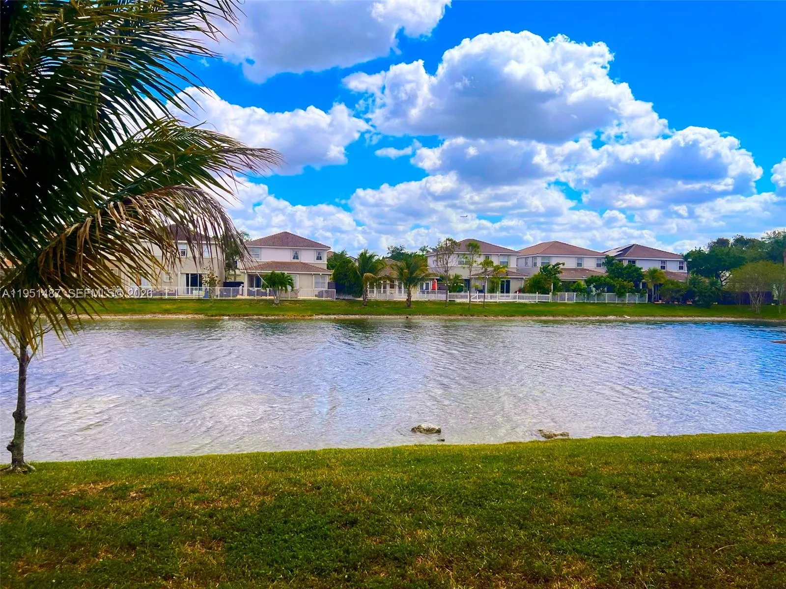 11336 Nw 47th Ln, Doral, Florida 33178, Doral, Florida 33178, 4 Bedrooms Bedrooms, ,3 BathroomsBathrooms,Residential Lease,For Rent,11336 Nw 47th Ln, Doral, Florida 33178,A11951487