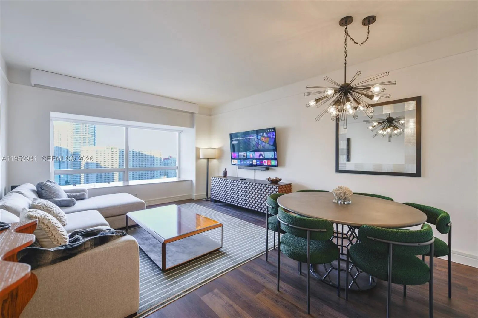 1435 Brickell Ave 3510, Miami, Florida 33131, Miami, Florida 33131, 1 Bedroom Bedrooms, ,1 BathroomBathrooms,Residential,For Sale,1435 Brickell Ave 3510, Miami, Florida 33131,A11952941