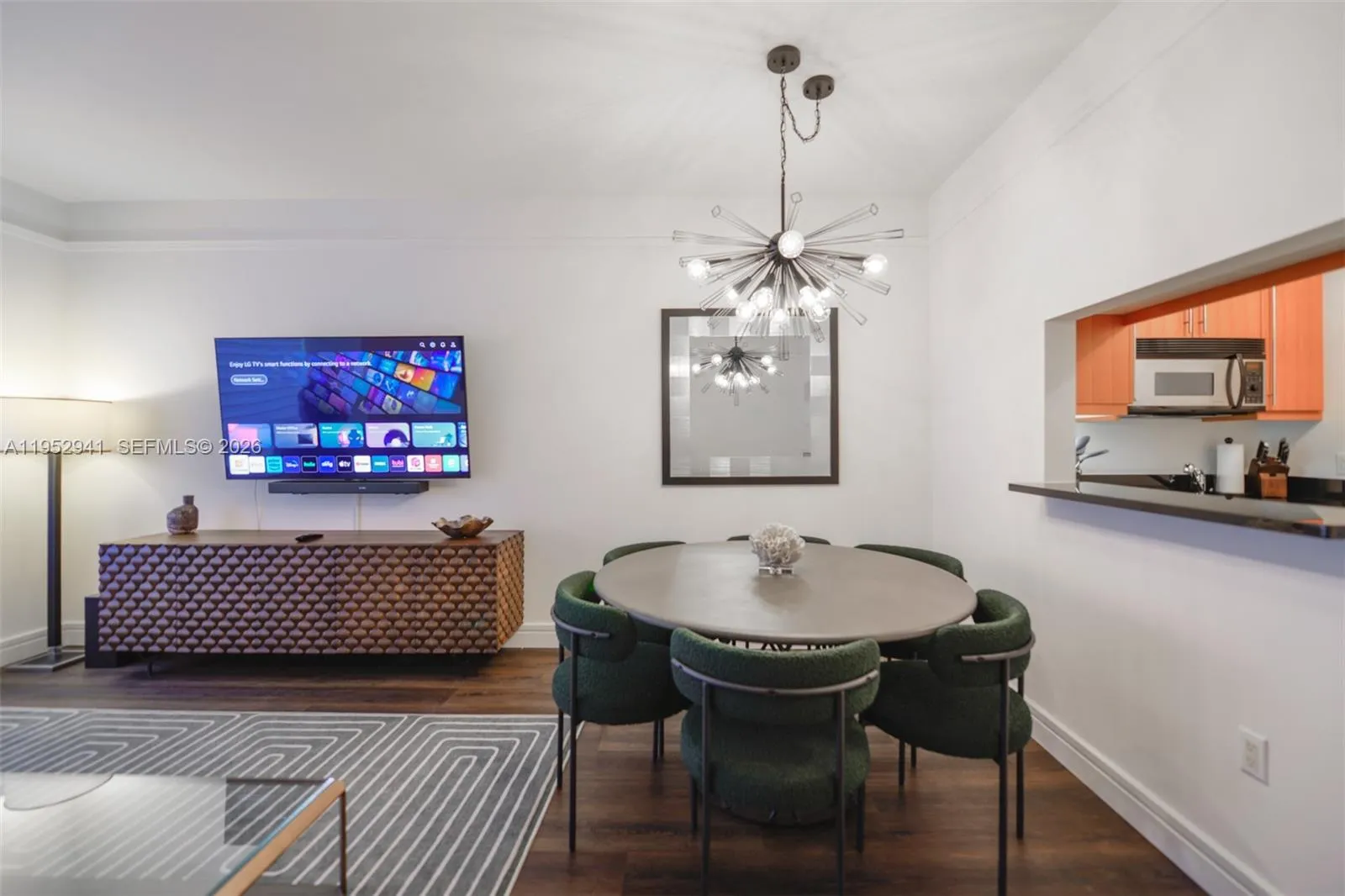 1435 Brickell Ave 3510, Miami, Florida 33131, Miami, Florida 33131, 1 Bedroom Bedrooms, ,1 BathroomBathrooms,Residential,For Sale,1435 Brickell Ave 3510, Miami, Florida 33131,A11952941