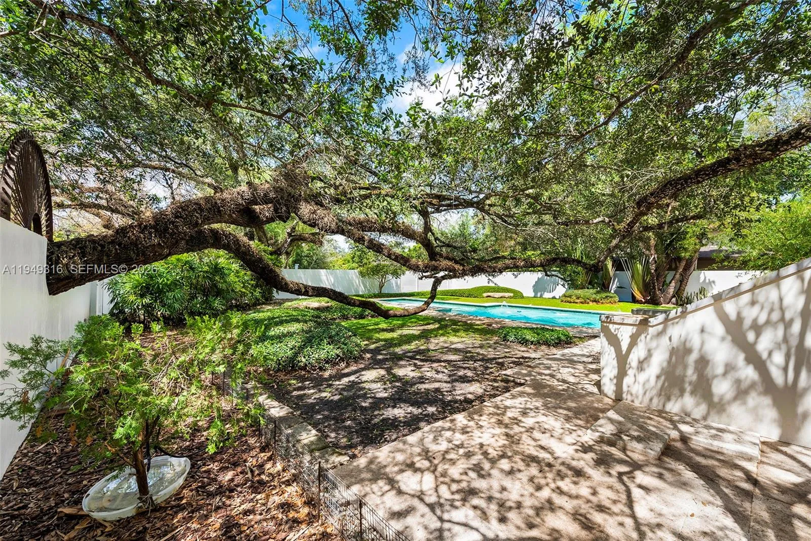 4191 Lybyer Ave, Miami, Florida 33133, Miami, Florida 33133, 6 Bedrooms Bedrooms, ,4 BathroomsBathrooms,Residential,For Sale,4191 Lybyer Ave, Miami, Florida 33133,A11949316