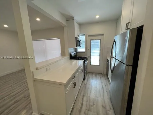 835 Meridian Ave 1, Miami Beach, Florida 33139, Miami Beach, Florida 33139, 1 Bedroom Bedrooms, ,1 BathroomBathrooms,Residential Lease,For Rent,835 Meridian Ave 1, Miami Beach, Florida 33139,A11953025